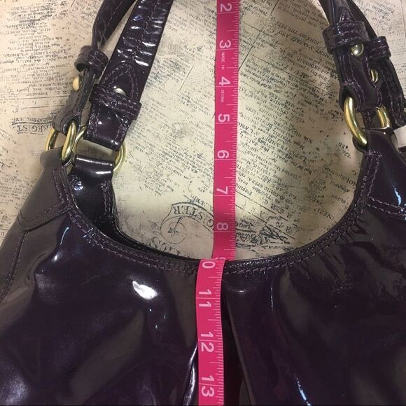 Purple Patent Leather Coach Maggie Bag - Picture 12 of 16
